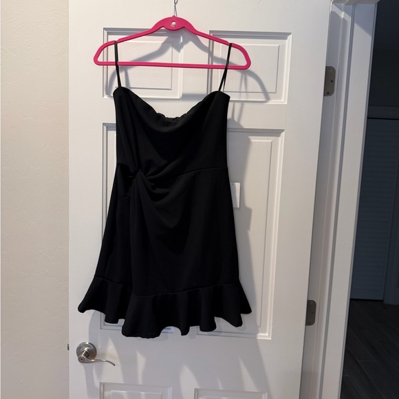 B Darlin Dresses & Skirts - B Darlin Black Strapless Dress